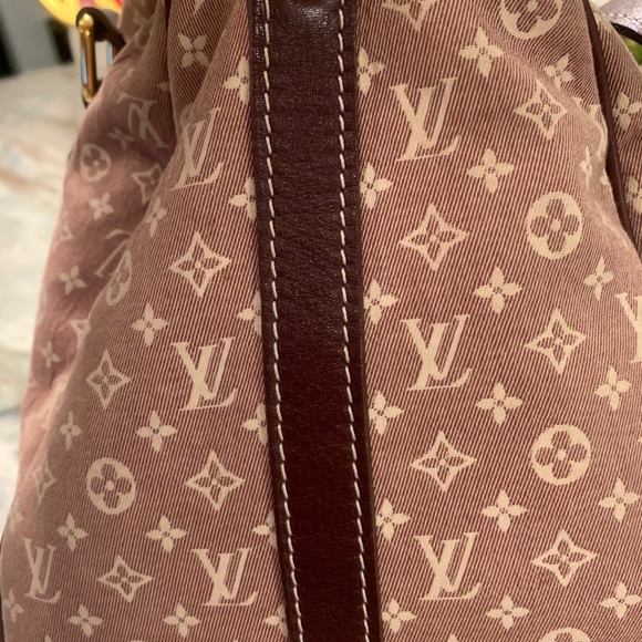 Louis Vuitton Monogram Idylle Speedy - Picture 12 of 15